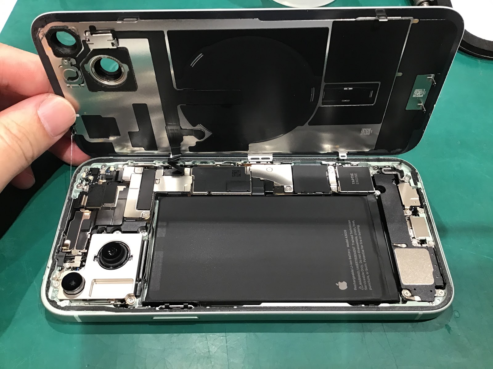 iPhone15Plusのバッテリー交換を承りました！【スマホ修理工房丸井錦糸町店】